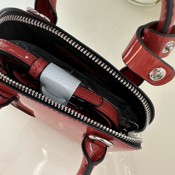 Mini Zara Purse - Picture 2 of 3